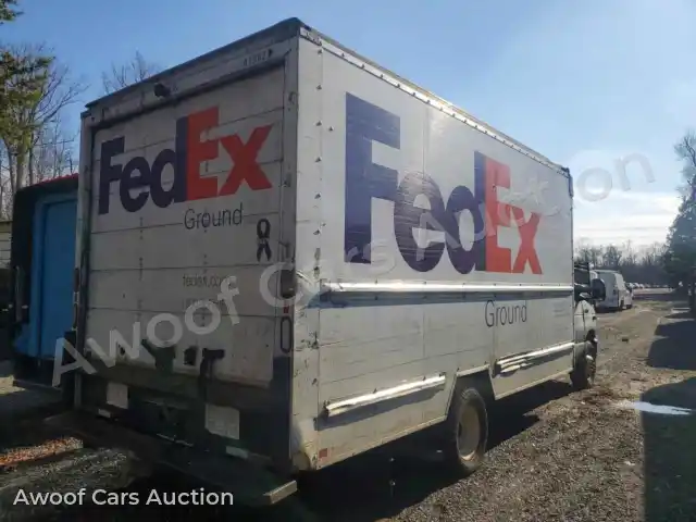 2015 Ford Econoline 1FDWE3FS4FDA21484 — hoton gwanjo Copart na 3