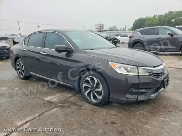 2017 Honda Accord 1HGCR3F80HA027062 — Copart auction photo 4