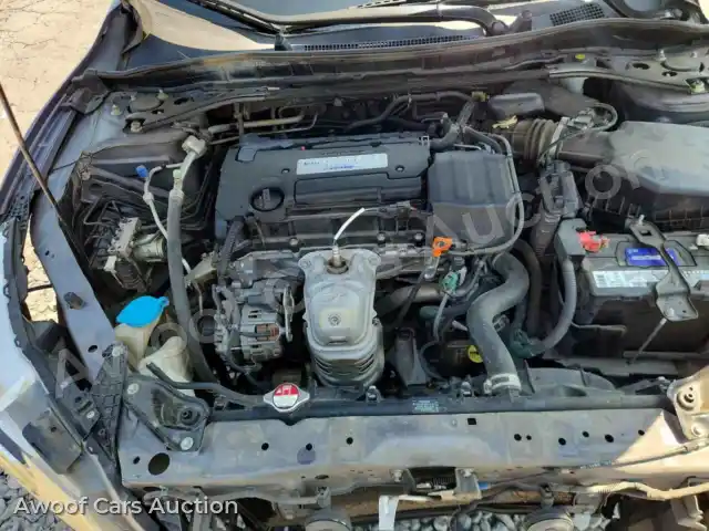 2016 Honda Accord 1HGCR2F87GA026810 — photo 11 de la vente Copart