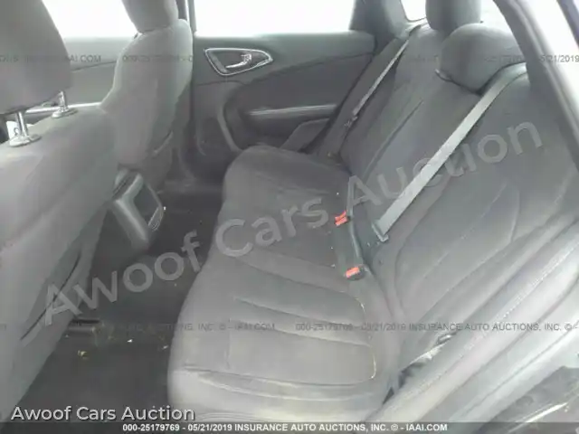 2015 Chrysler 200 1C3CCCAB7FN650451 — Iaai auction photo 8