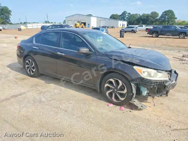 2017 Honda Accord 1HGCR2F0XHA039692 — hoton gwanjo Copart na 4