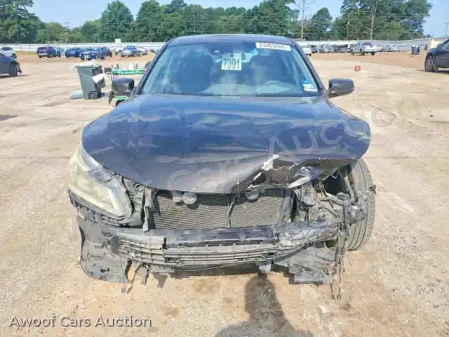 2017 Honda Accord 1HGCR2F0XHA039692 — hoton gwanjo Copart na 5