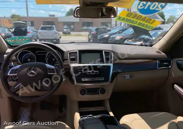 2013 Mercedes-Benz M Class 4JGDA5HB2DA249879 — Copart auction photo 9