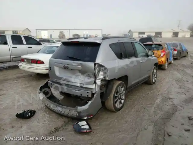 2016 Jeep Compass 1C4NJDBB5GD587761 — Copart auction photo 4