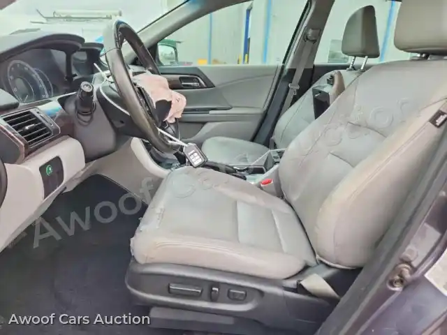 2017 Honda Accord 1HGCR2F86HA063560 — Copart auction photo 7