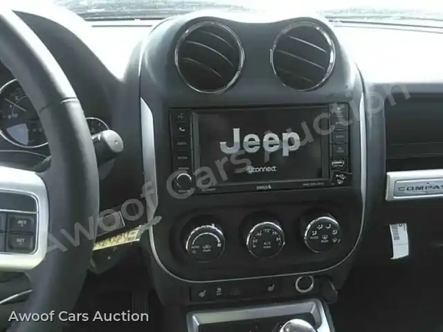 2016 Jeep Compass 1C4NJDEB9GD696395 — Manheim auction photo 4