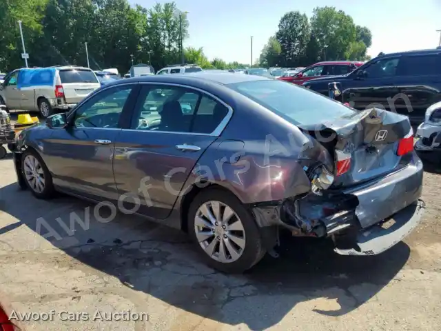 2013 Honda Accord 1HGCR2F74DA137544 — Copart auction photo 2