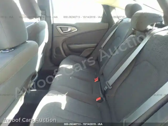 2016 Chrysler 200 1C3CCCAB6GN173643 — Iaai auction photo 8