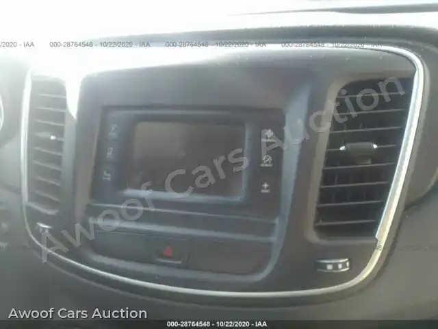 2015 Chrysler 200 1C3CCCAB6FN531189 — photo 6 de la vente Iaai