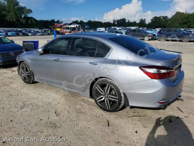 2017 Honda Accord 1HGCR3F92HA037388 — Copart auction photo 4