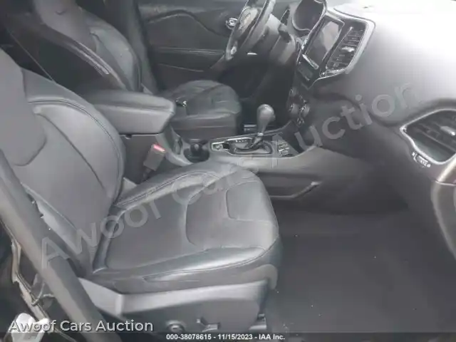 2019 Jeep Cherokee 1C4PJLDB3KD387079 — Iaai auction photo 5