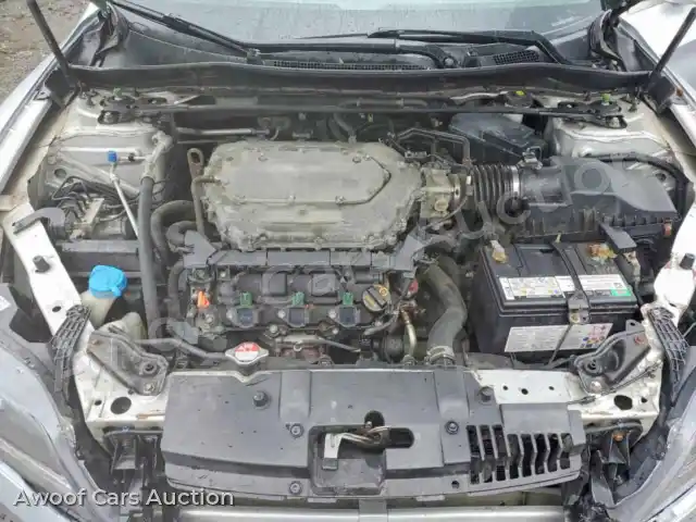 2013 Honda Accord 1HGCT2B86DA000198 — photo 11 de la vente Copart