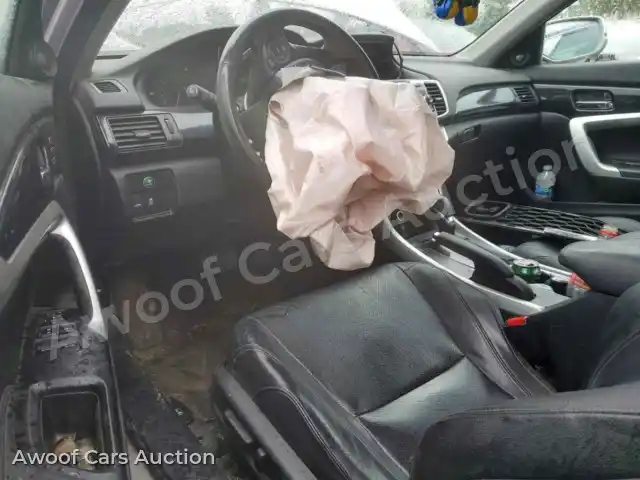 2013 Honda Accord 1HGCT2B86DA000198 — photo 8 de la vente Copart