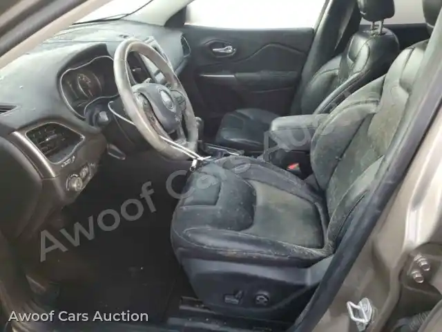 2020 Jeep Grand Cherokee 1C4PJLLB4LD556688 — photo 7 de la vente Copart