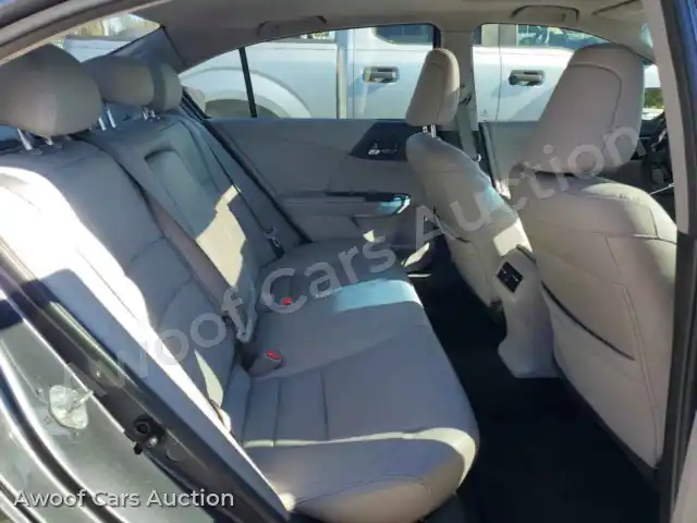 2017 Honda Accord 1HGCR3F82HA033932 — photo 10 de la vente Copart