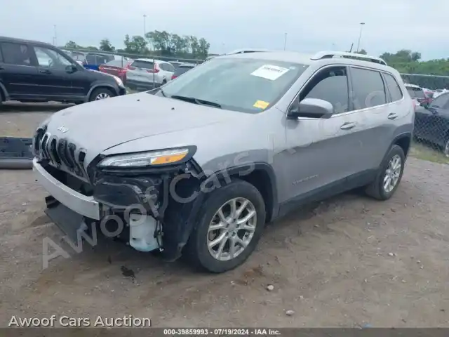 2018 Jeep Cherokee 1C4PJLLB5JD520151 — Iaai auction photo 2