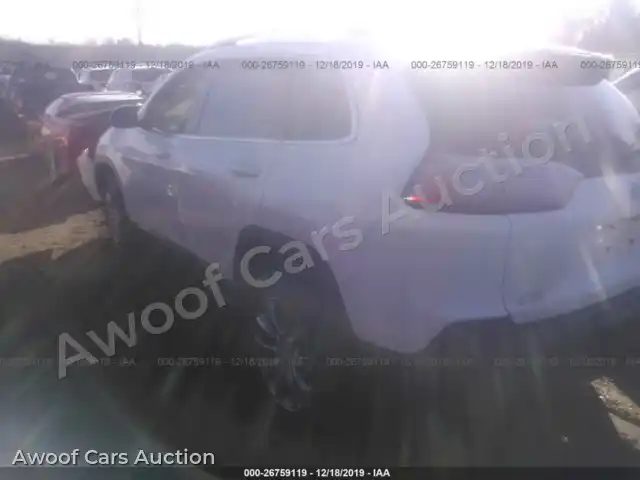 2019 Jeep Cherokee 1C4PJLLB7KD129584 — Iaai auction photo 3