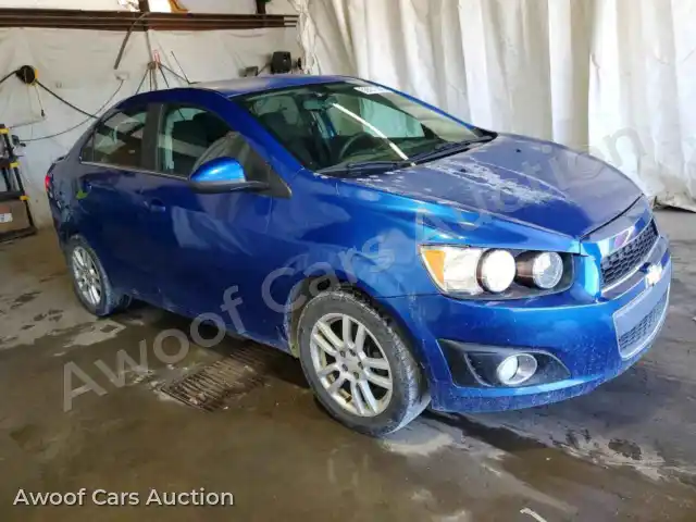 2016 Chevrolet Sonic 1G1JC5SH3G4152121 — photo 4 de la vente Copart