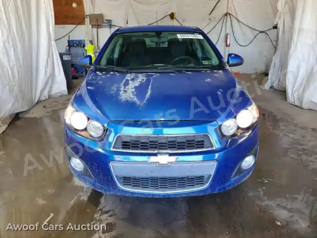2016 Chevrolet Sonic 1G1JC5SH3G4152121 — photo 5 de la vente Copart