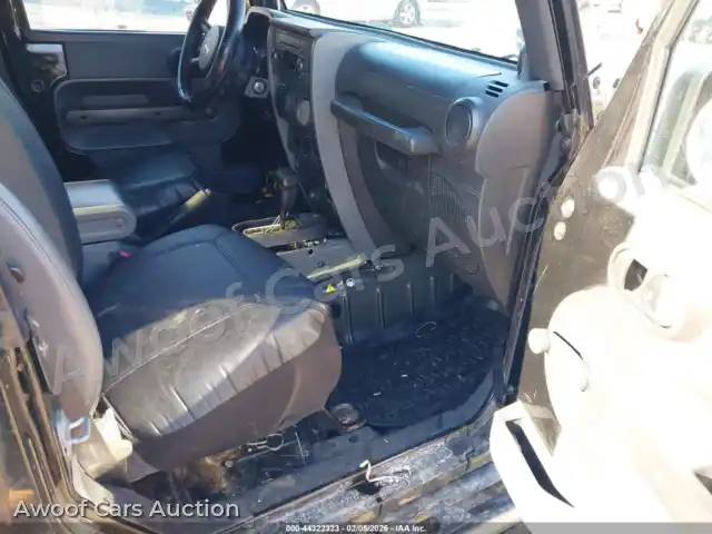 2009 Jeep Wrangler 1J4FA241X9L738982 — Iaai auction photo 5
