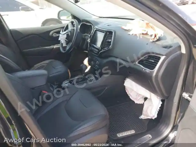 2019 Jeep Cherokee 1C4PJLDB2KD387798 — Iaai auction photo 5