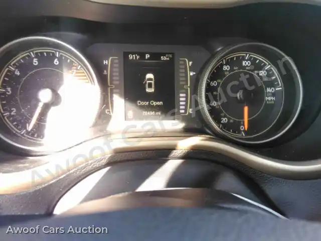 2017 Jeep Cherokee 1C4PJLCS0HW586508 — Manheim auction photo 5