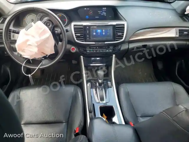 2017 Honda Accord 1HGCR3F81HA022727 — photo 8 de la vente Copart
