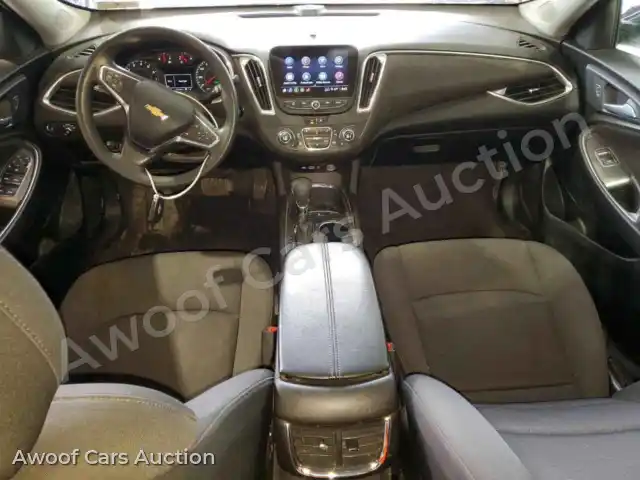 2021 Chevrolet Malibu 1G1ZD5ST1MF026487 — photo 8 de la vente Copart