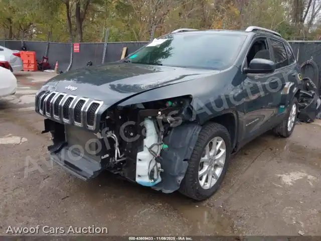 2018 Jeep Cherokee 1C4PJLLB5JD584027 — Iaai auction photo 2