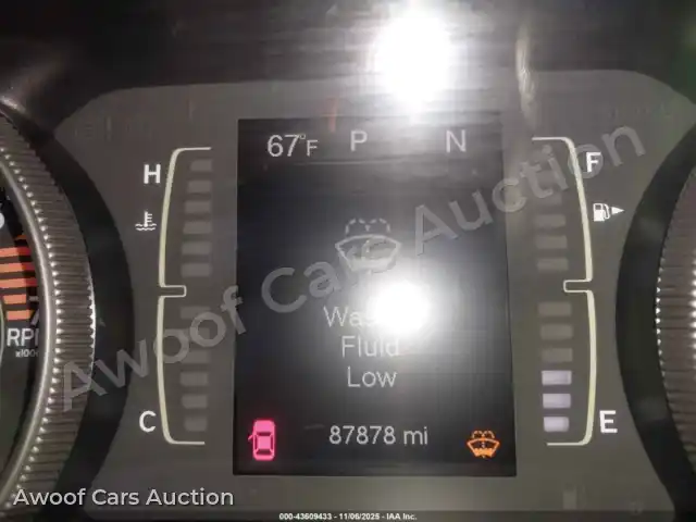 2018 Jeep Cherokee 1C4PJLLB5JD584027 — Iaai auction photo 16