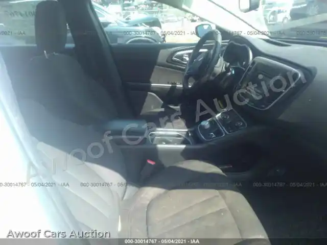 2015 Chrysler 200 1C3CCCAB8FN701083 — Iaai auction photo 5