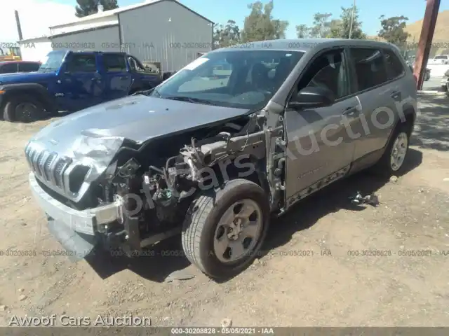 2016 Jeep Cherokee 1C4PJLAB0GW291345 — Iaai auction photo 2