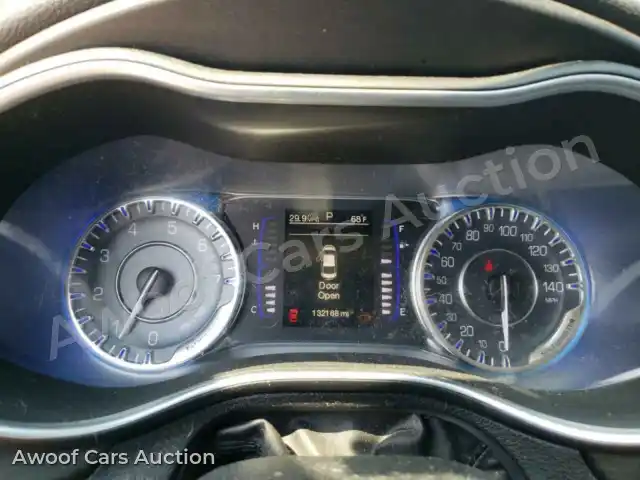 2015 Chrysler 200 1C3CCCAB2FN759593 — photo 9 de la vente Copart