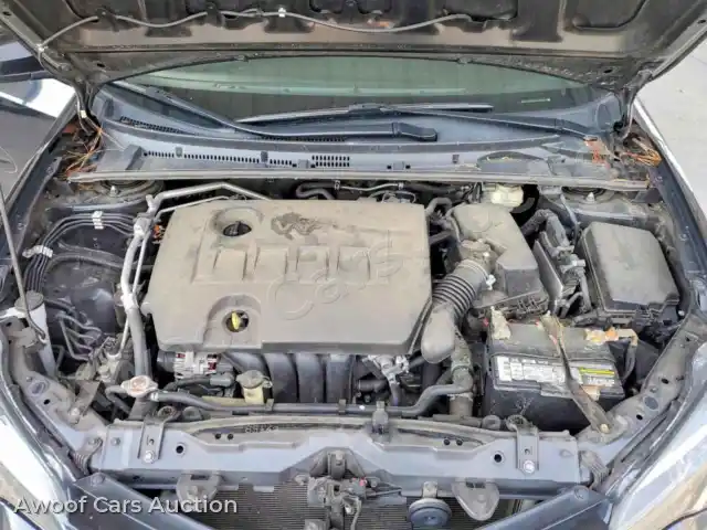 2018 Toyota Corolla 2T1BURHE0JC056979 — Copart auction photo 11