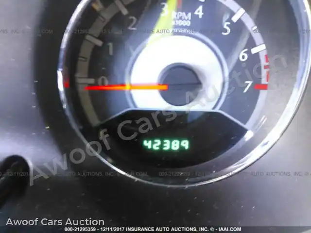 2014 Chrysler 200 1C3CCBAB7EN235946 — Iaai auction photo 7