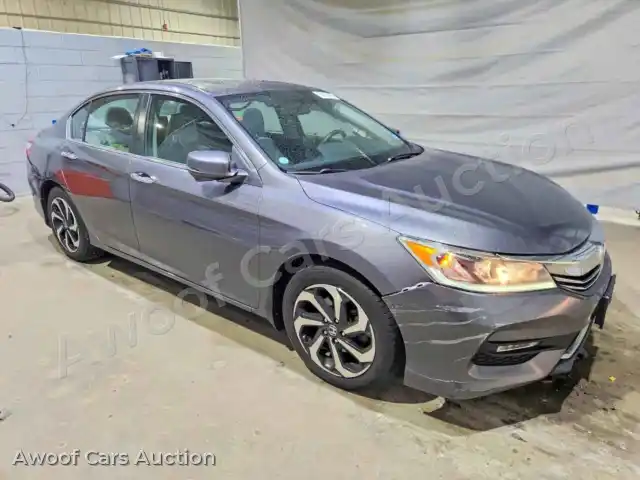 2017 Honda Accord 1HGCR2F79HA267504 — Copart auction photo 4