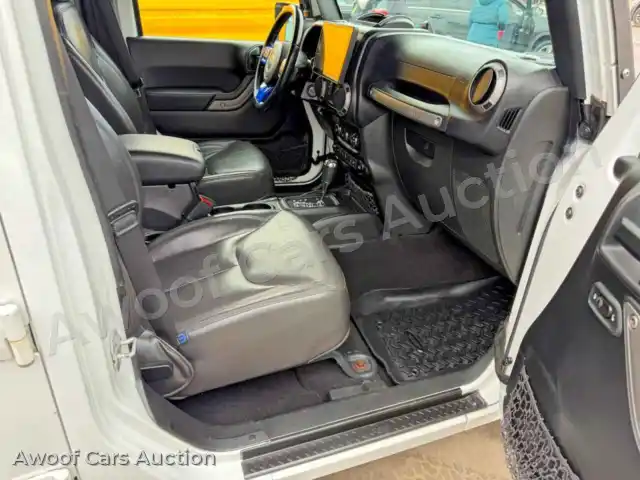 2015 Jeep Wrangler 1C4BJWDG4FL774579 — Copart auction photo 5