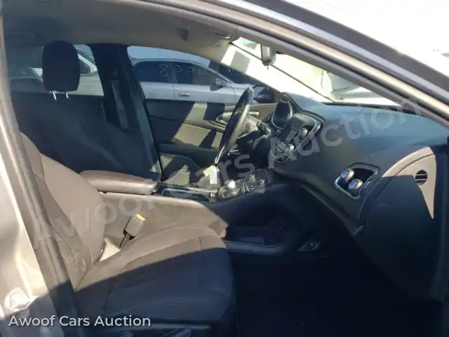 2017 Chrysler 200 1C3CCCFB2HN501599 — Copart auction photo 5