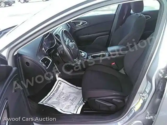 2017 Chrysler 200 1C3CCCFB2HN501599 — Manheim auction photo 5