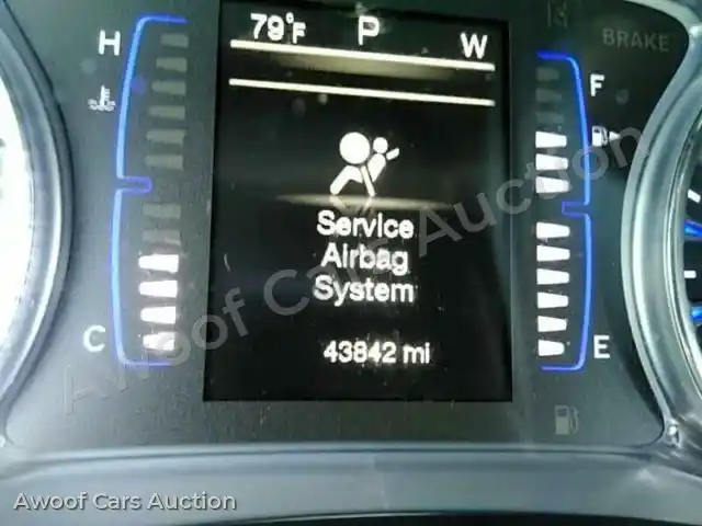 2017 Chrysler 200 1C3CCCFB2HN501599 — Manheim auction photo 10