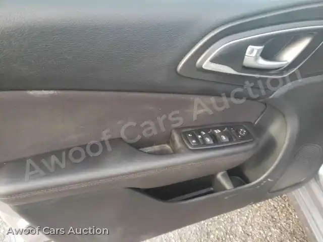 2017 Chrysler 200 1C3CCCFB2HN501599 — Manheim auction photo 17