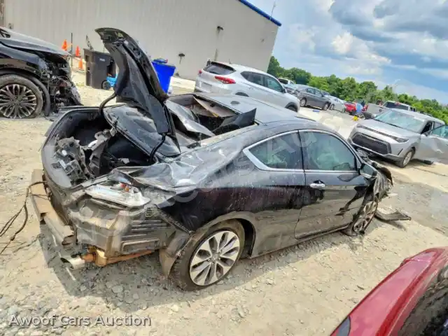 2013 Honda Accord 1HGCT1B87DA023029 — Copart auction photo 3