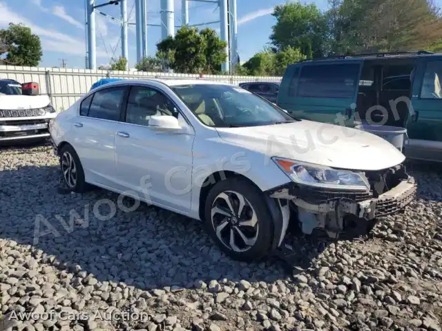 2017 Honda Accord 1HGCR2F88HA164454 — photo 4 de la vente Copart