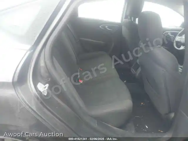 2015 Chrysler 200 1C3CCCAB0FN754117 — photo 8 de la vente Iaai
