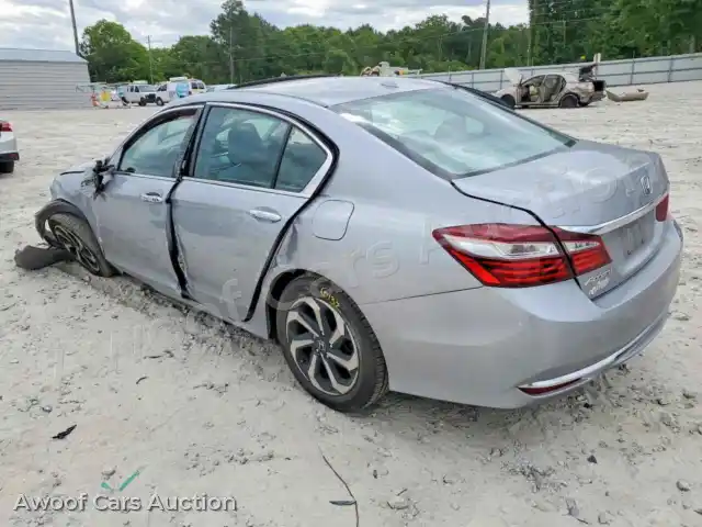 2017 Honda Accord 1HGCR2F86HA126074 — photo 2 de la vente Copart