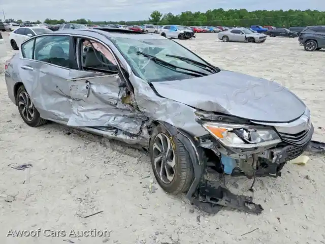2017 Honda Accord 1HGCR2F86HA126074 — photo 4 de la vente Copart
