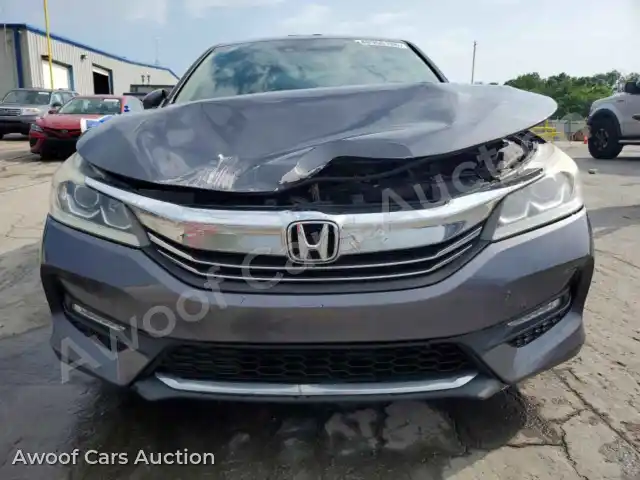 2017 Honda Accord 1HGCR2F08HA182074 — photo 5 de la vente Copart