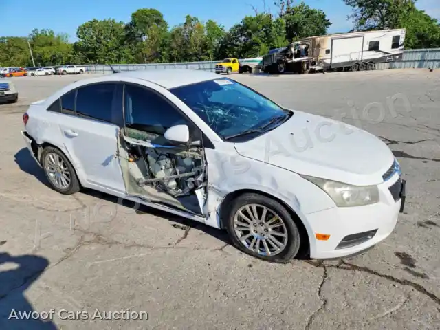 2014 Chevrolet Cruze 1G1PH5SB8E7169113 — Copart auction photo 4