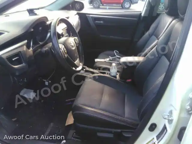 2015 Toyota Corolla 2T1BURHE5FC433877 — Manheim auction photo 3