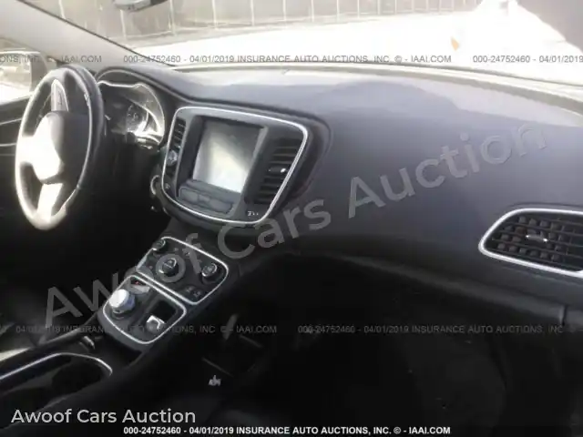 2016 Chrysler 200 1C3CCCAB8GN191867 — Iaai auction photo 5